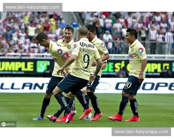 绿茵豪情巅峰见：瓜达拉哈拉vs拉古纳，一场关于荣耀与信仰的宿命对决