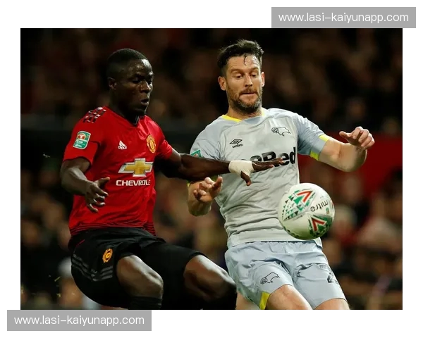 绿茵史诗：当德比郡的斗志遇上曼联的荣耀